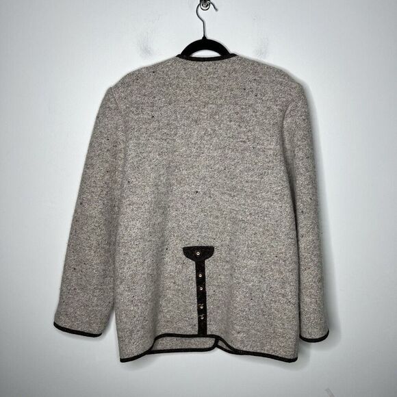 Elegance‎ Seiler Cardigan Sweater Womens Medium (38) Pure New Wool Heart Buttons - Picture 3 of 16